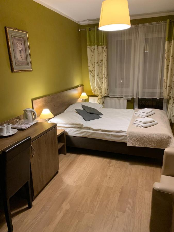 Stratos Bed & Breakfast Леба Екстериор снимка